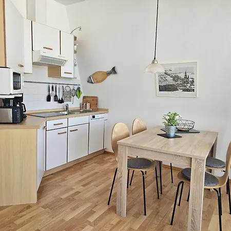 Kurfuerst - 100 M Zum *